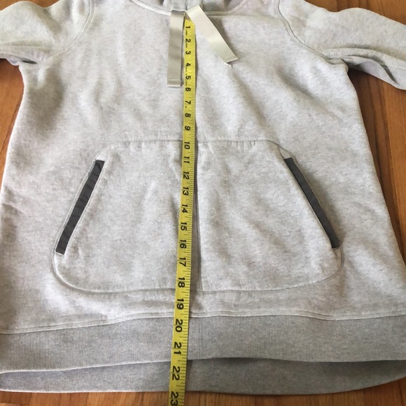 Lululemon Avenue Pullover Gray Size 4 / S - Picture 12 of 14